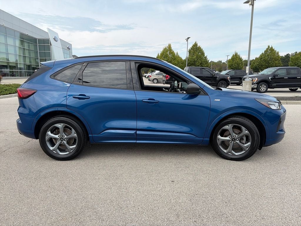 2023 Ford Escape Hybrid ST-Line