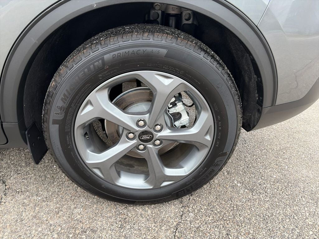 2025 Ford Escape Hybrid ST-Line