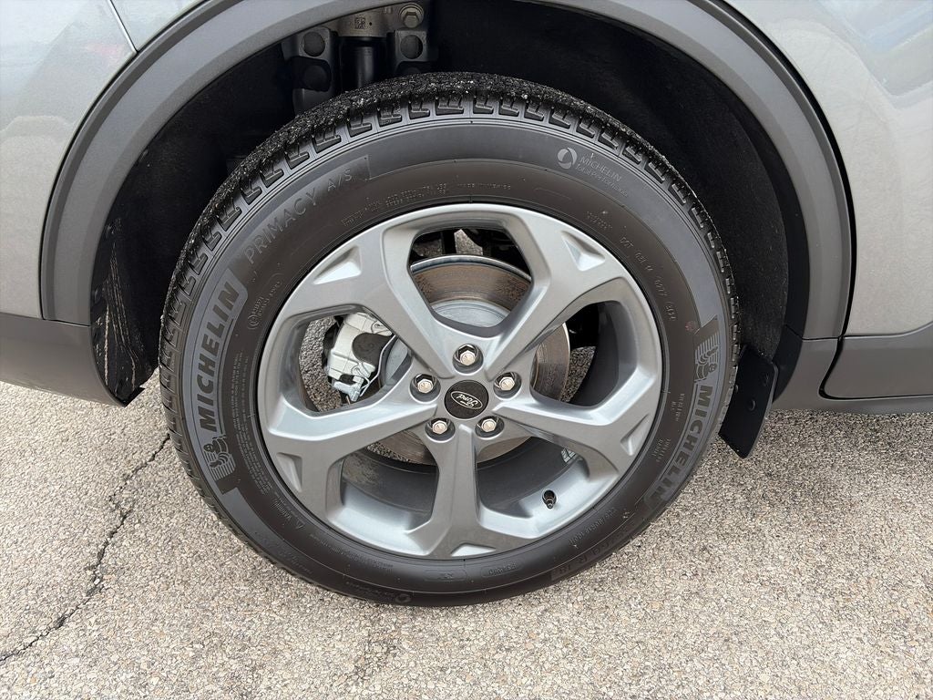 2025 Ford Escape Hybrid ST-Line