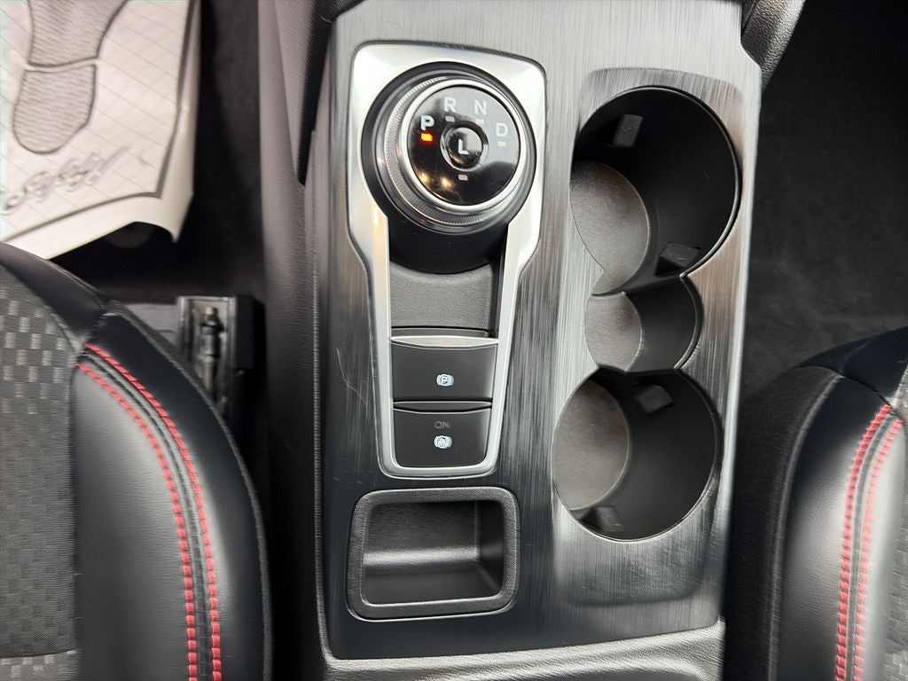 2025 Ford Escape Hybrid ST-Line