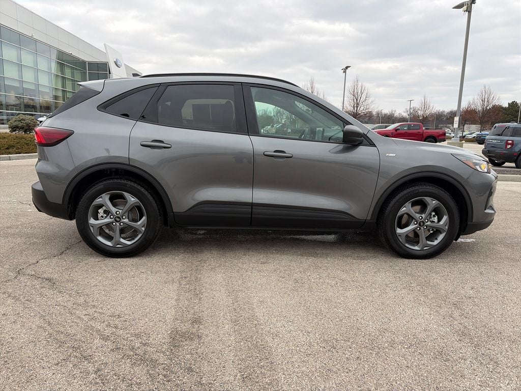 2025 Ford Escape Hybrid ST-Line