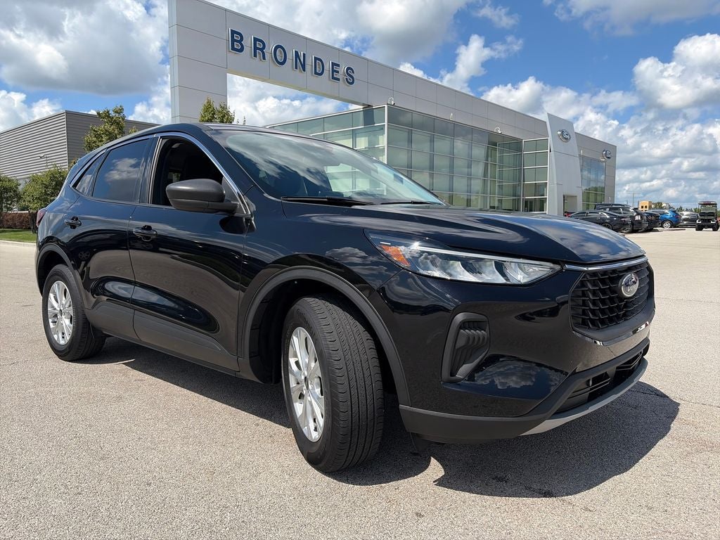 2023 Ford Escape