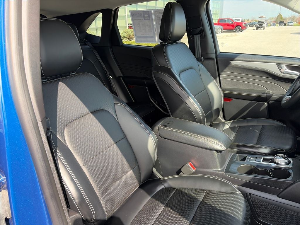 2023 Ford Escape Platinum