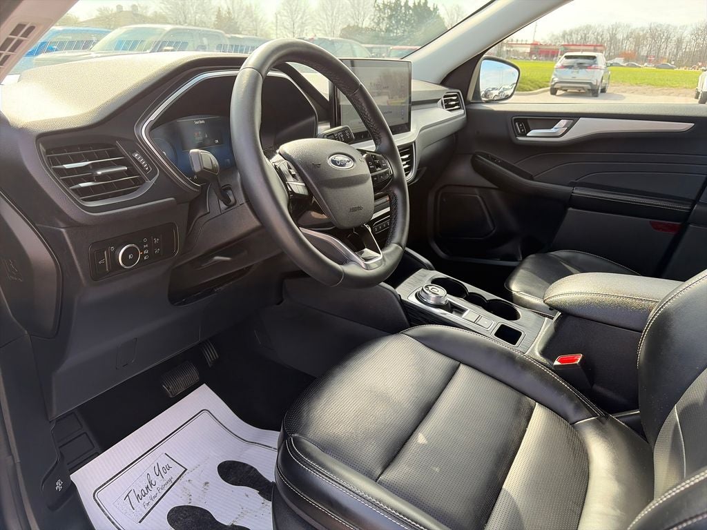 2023 Ford Escape Platinum