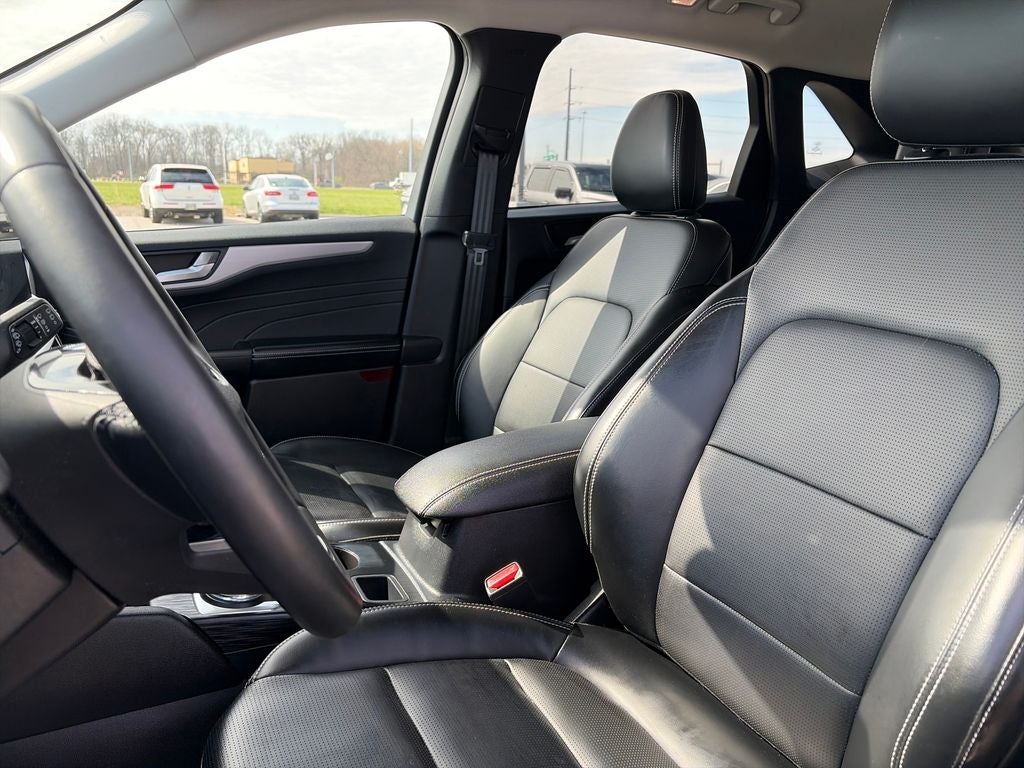 2023 Ford Escape Platinum