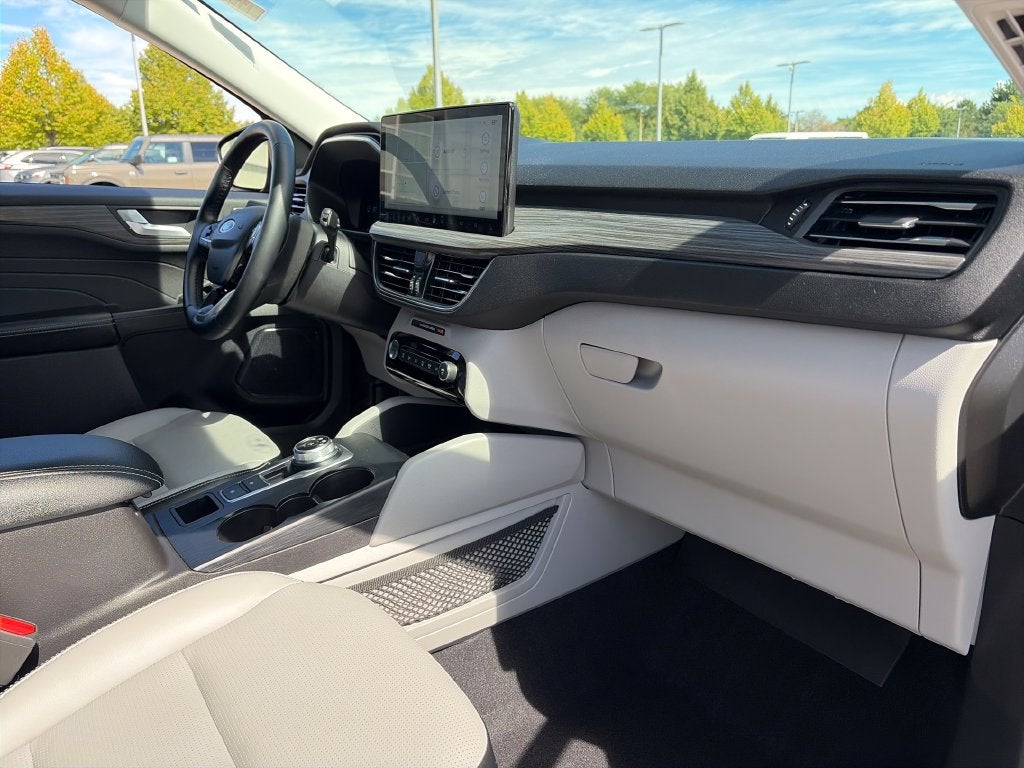 2023 Ford Escape Platinum 2.0