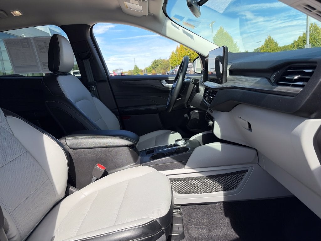 2023 Ford Escape Platinum 2.0