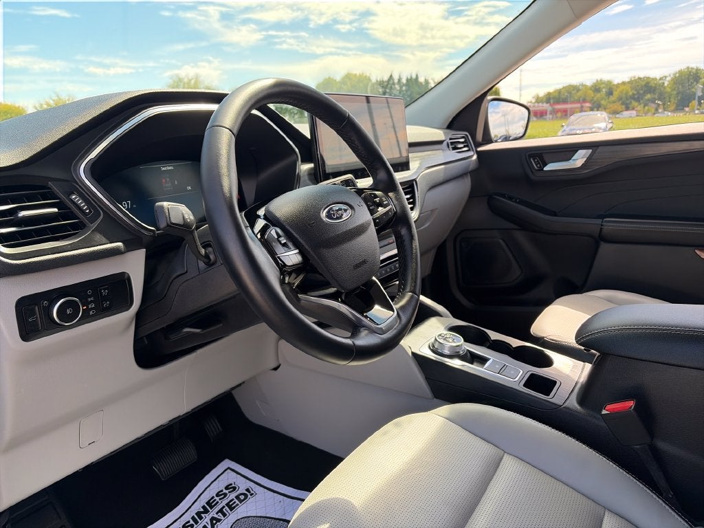 2023 Ford Escape Platinum 2.0