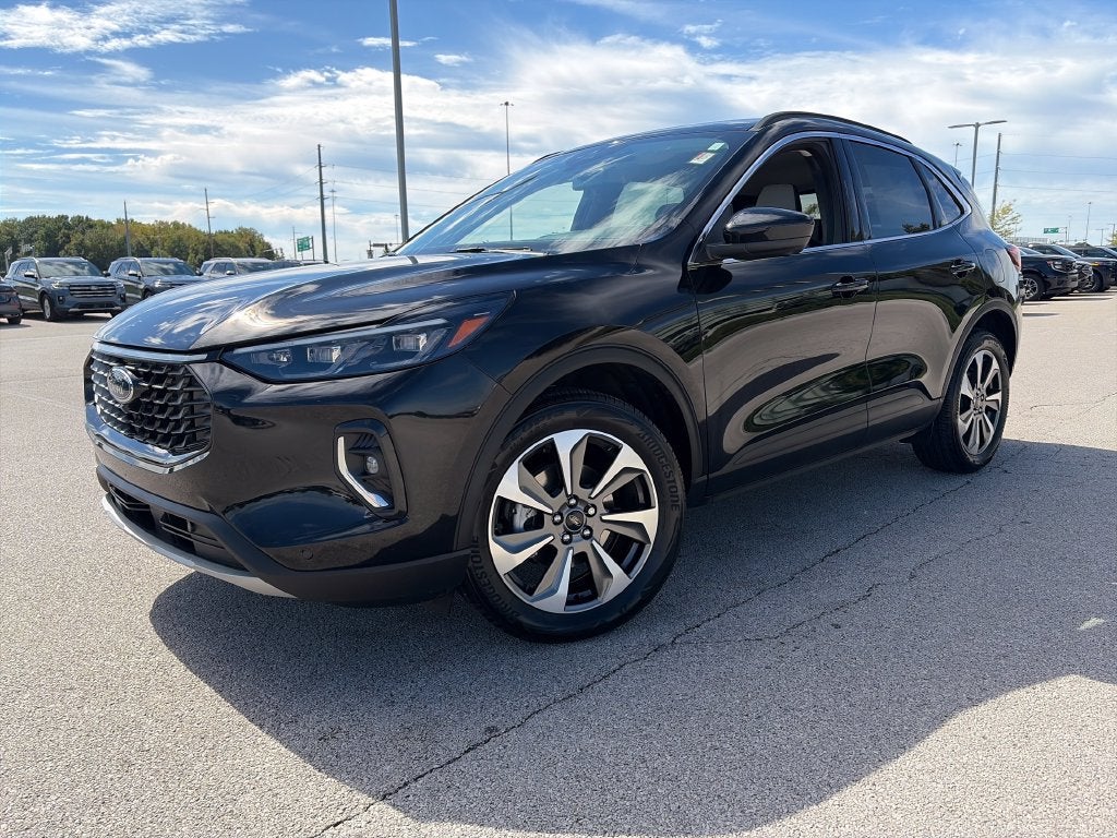 2023 Ford Escape Platinum 2.0