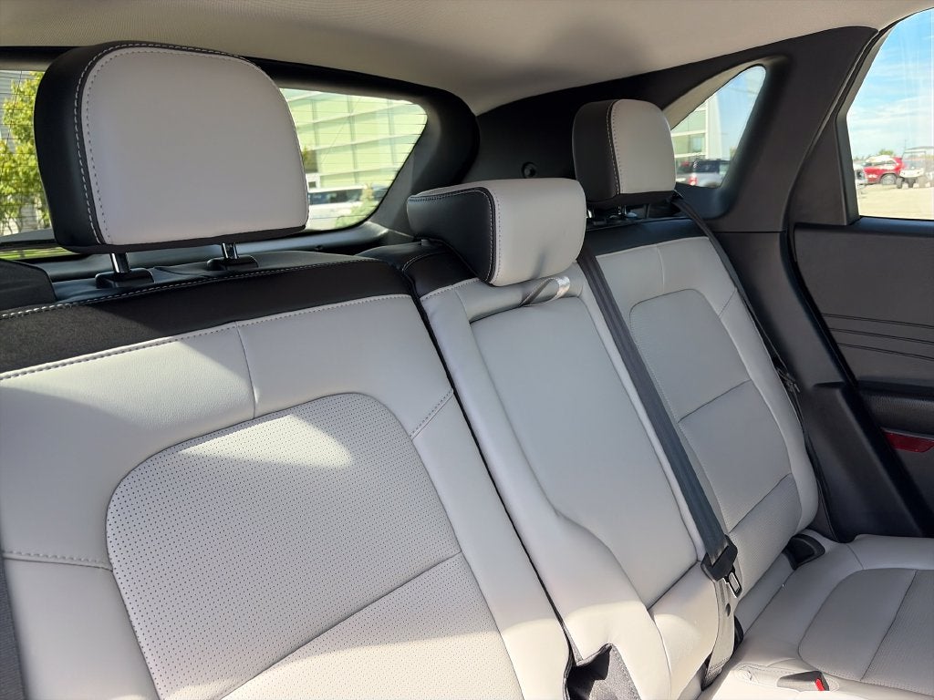 2023 Ford Escape Platinum 2.0