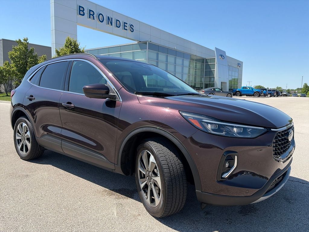 2023 Ford Escape Platinum
