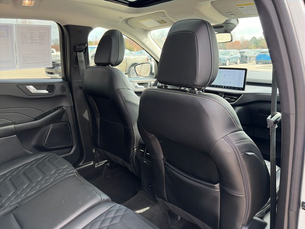 2024 Ford Escape Platinum