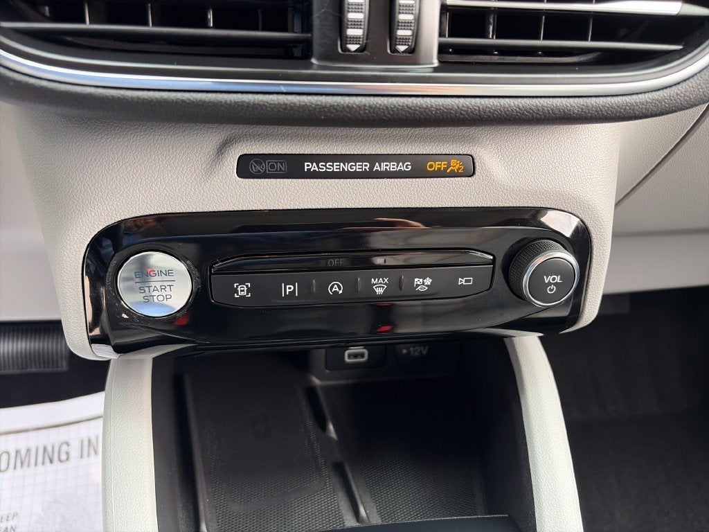 2024 Ford Escape Platinum