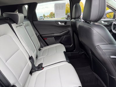 2024 Ford Escape Platinum