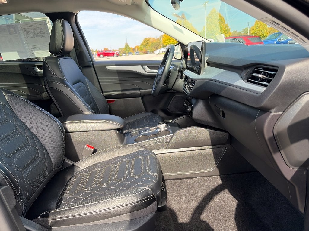 2024 Ford Escape Platinum Premium Tech Package