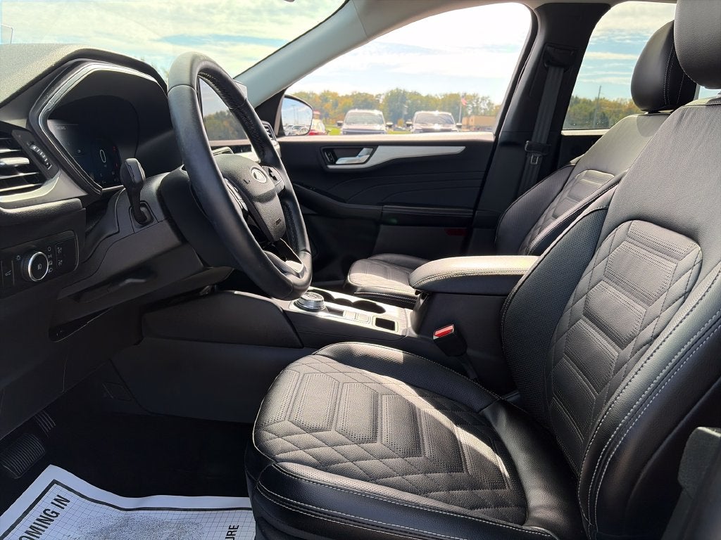 2024 Ford Escape Platinum Premium Tech Package