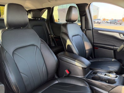 2025 Ford Escape Hybrid Platinum Premium Tech Package