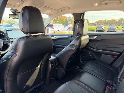 2025 Ford Escape Hybrid Platinum Premium Tech Package