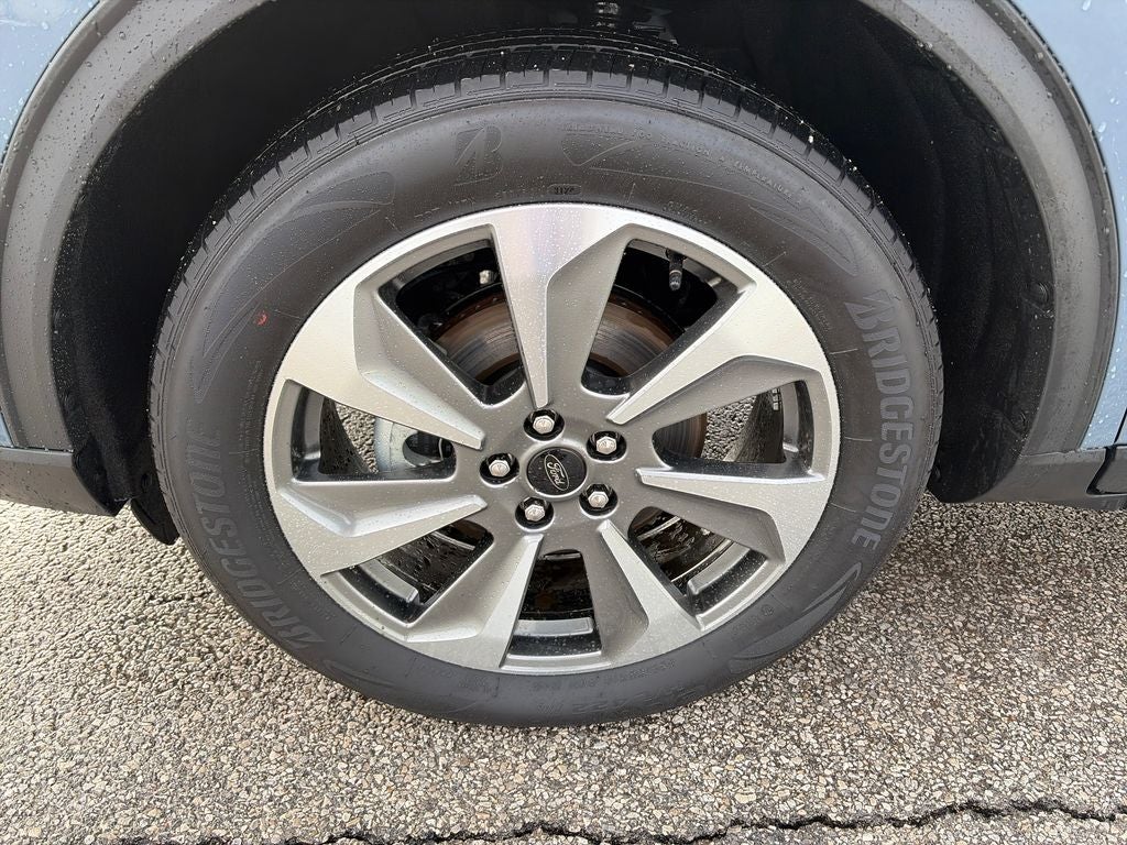 2025 Ford Escape Hybrid Platinum