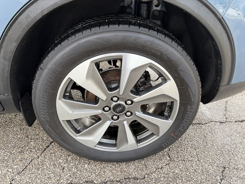 2025 Ford Escape Hybrid Platinum