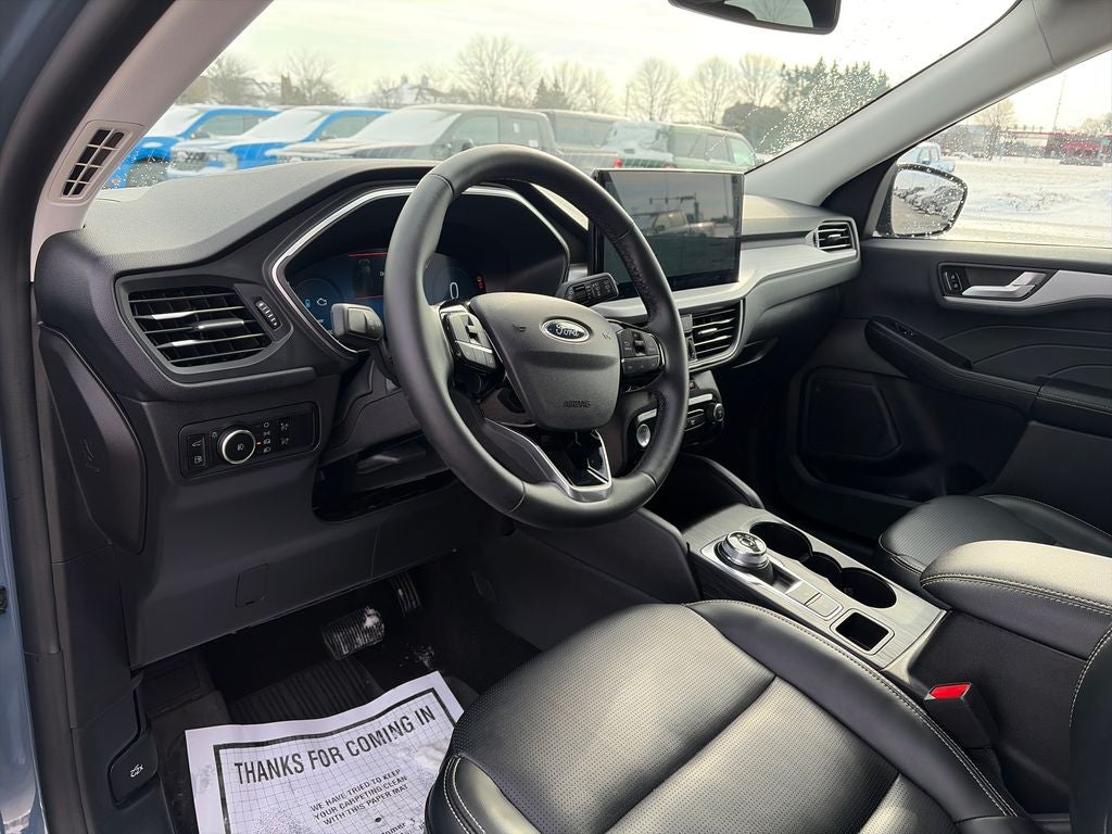 2025 Ford Escape Hybrid Platinum