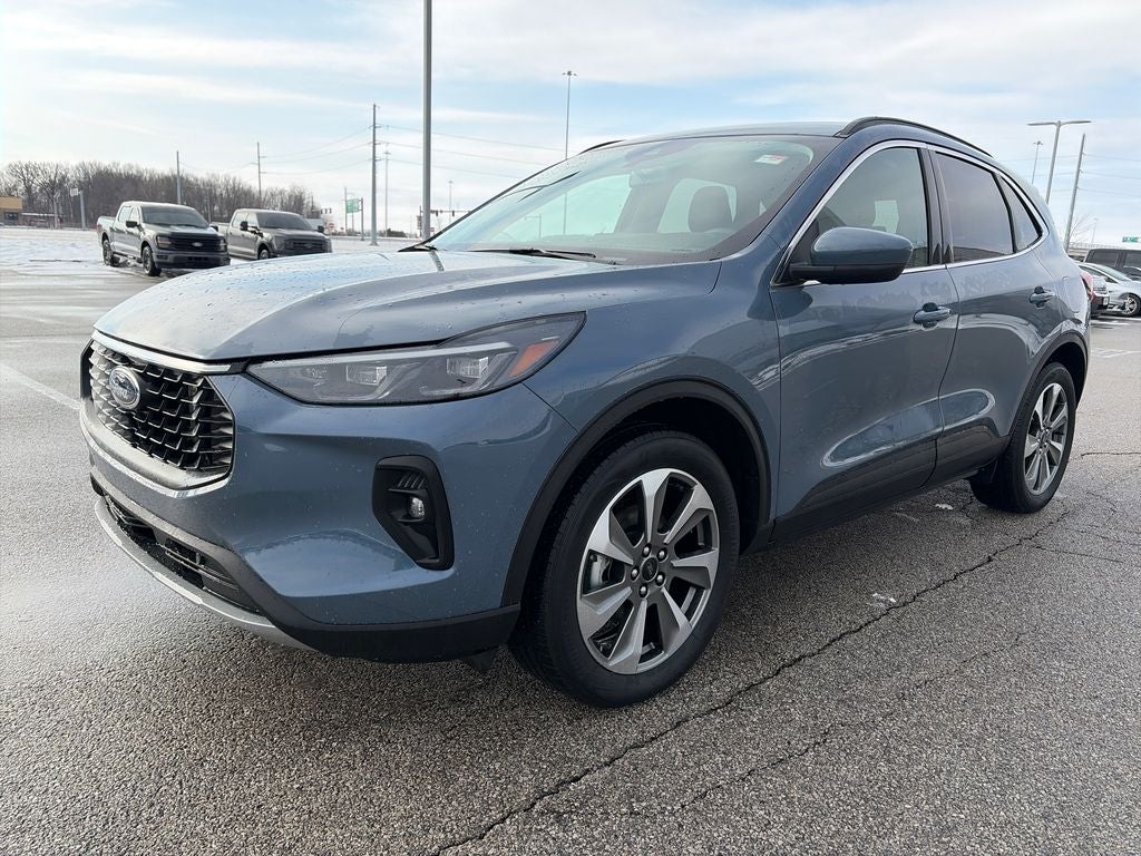 2025 Ford Escape Hybrid Platinum