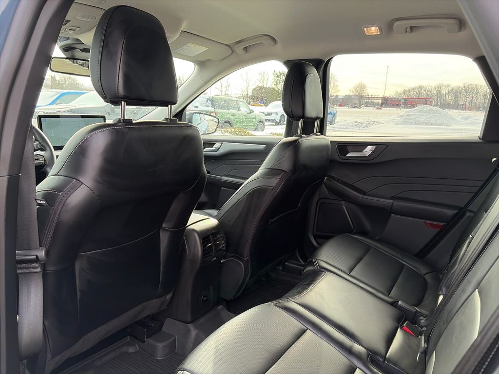 2025 Ford Escape Hybrid Platinum