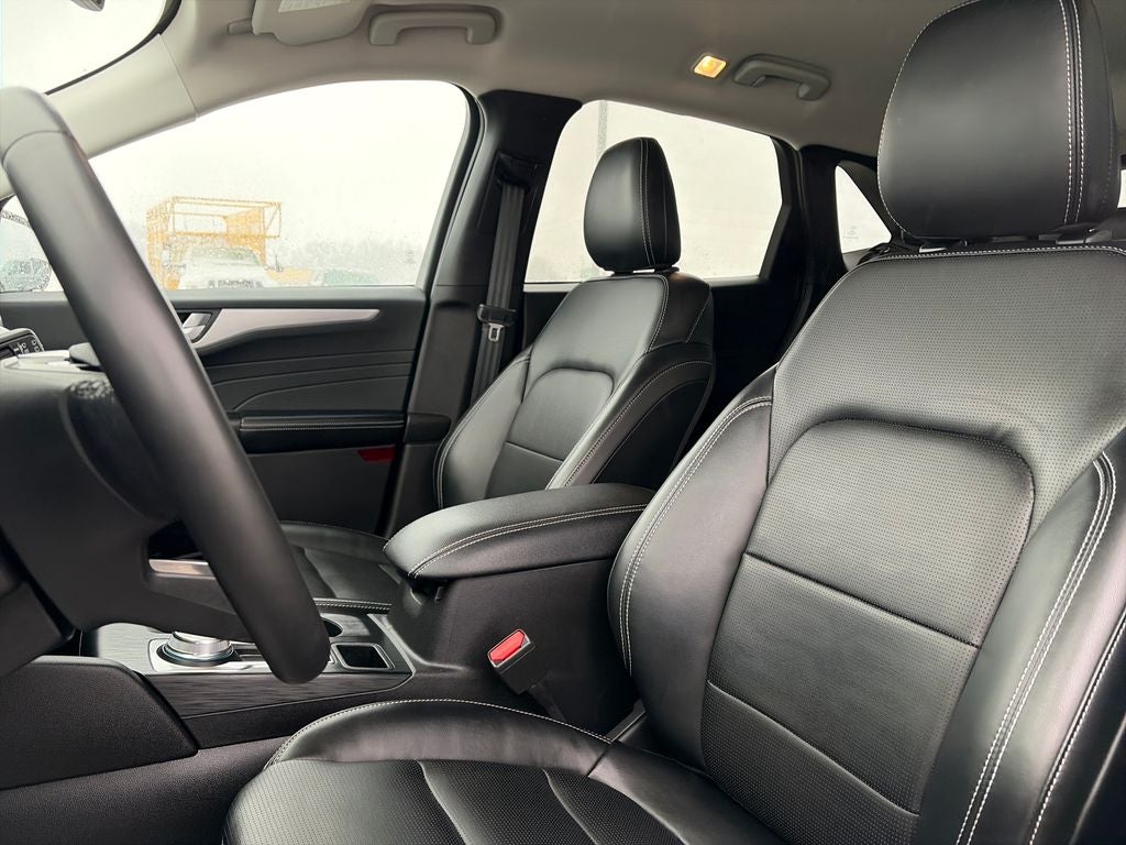 2023 Ford Escape Hybrid Platinum