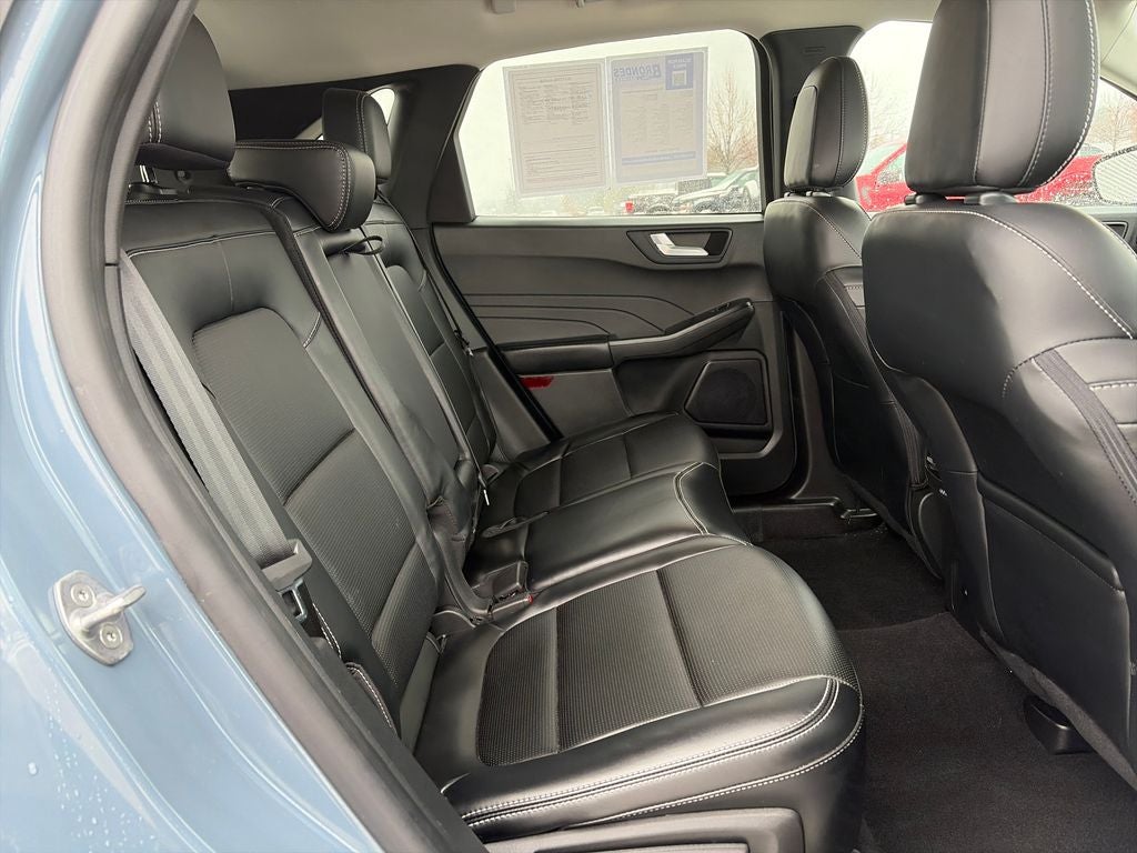 2023 Ford Escape Hybrid Platinum