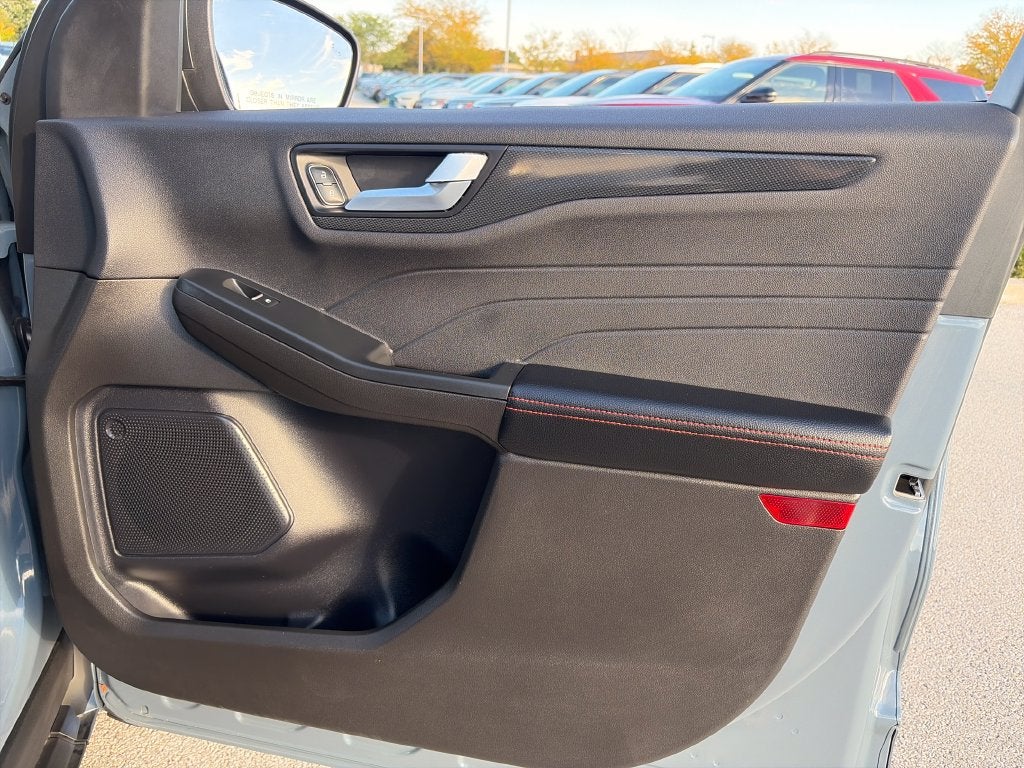 2024 Ford Escape ST-Line Tech Package #1