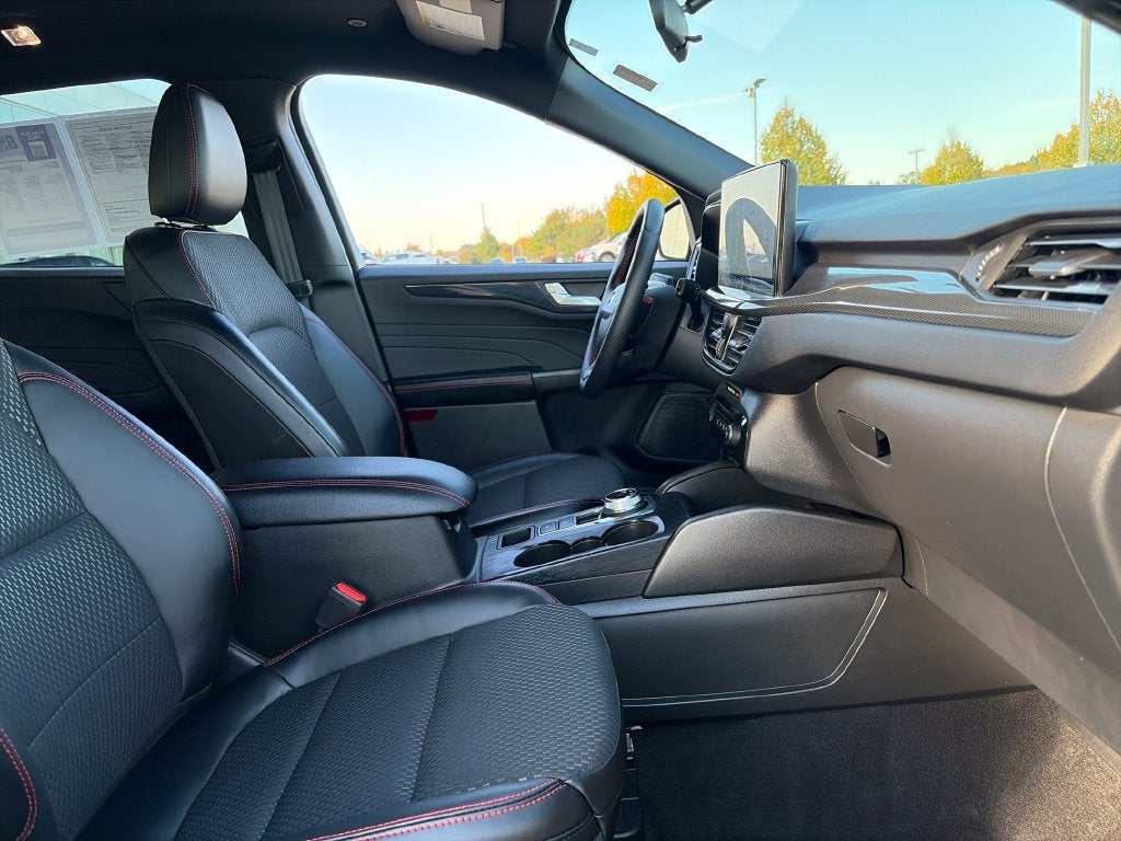 2024 Ford Escape ST-Line Tech Package #1