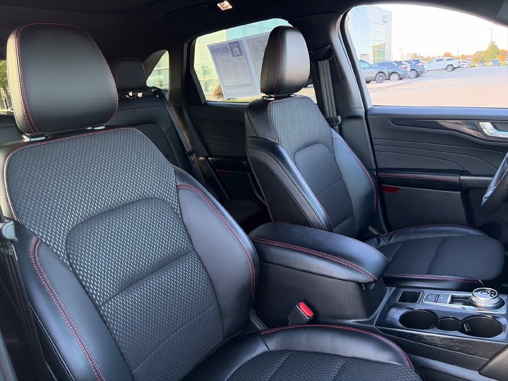 2024 Ford Escape ST-Line Tech Package #1