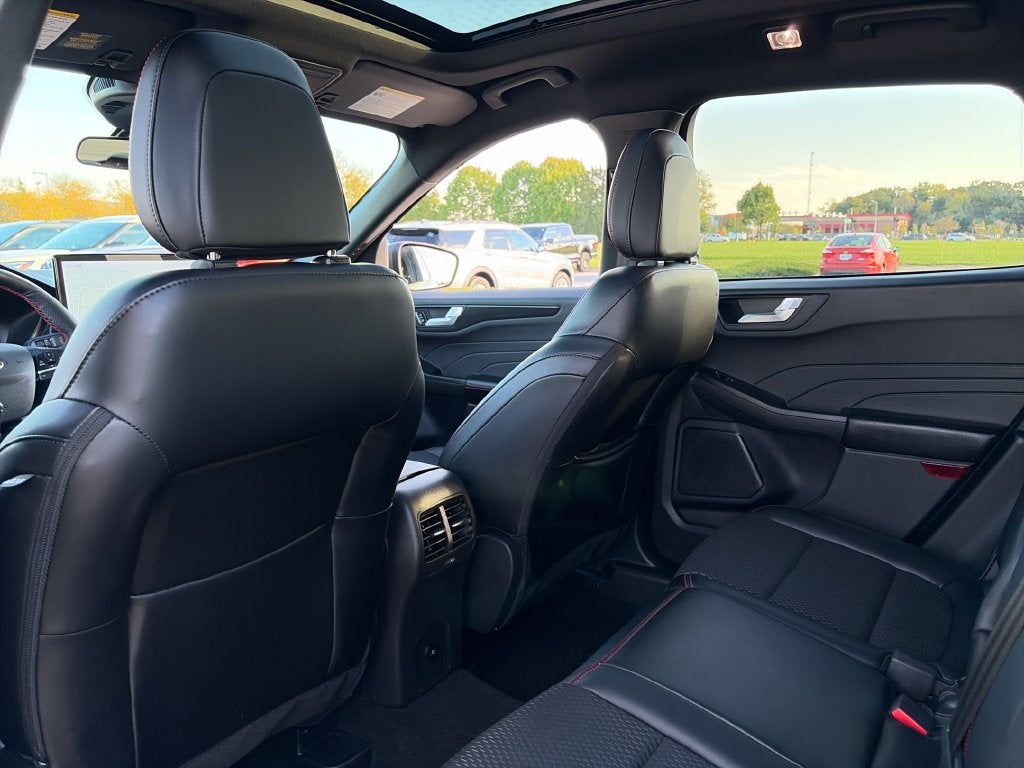 2024 Ford Escape ST-Line Tech Package #1