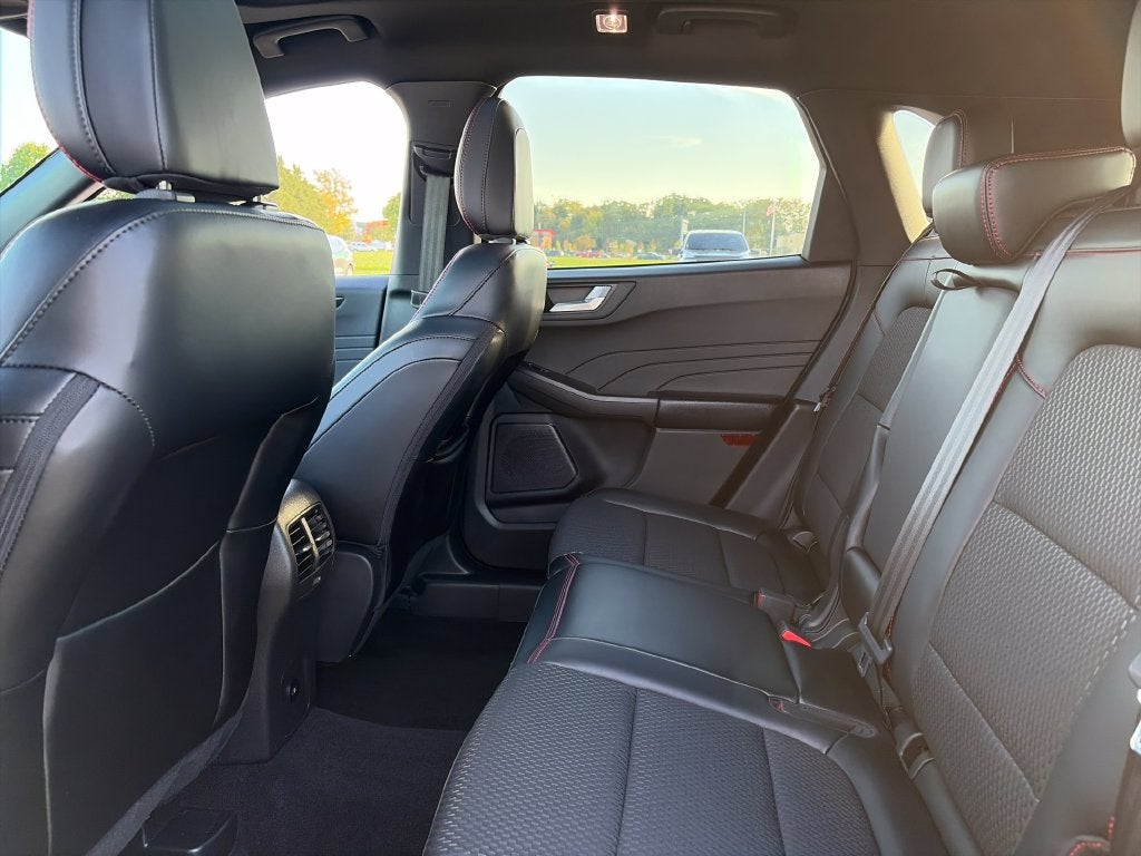 2024 Ford Escape ST-Line Tech Package #1