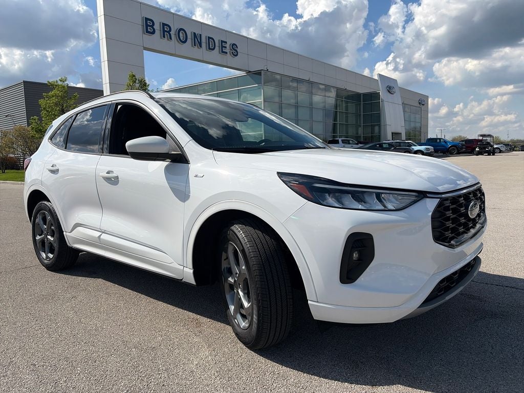 2023 Ford Escape ST-Line Select
