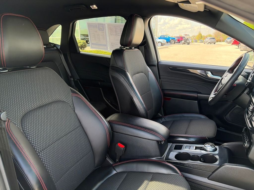 2023 Ford Escape ST-Line Select