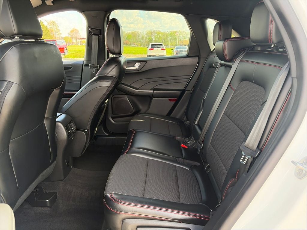 2023 Ford Escape ST-Line Select