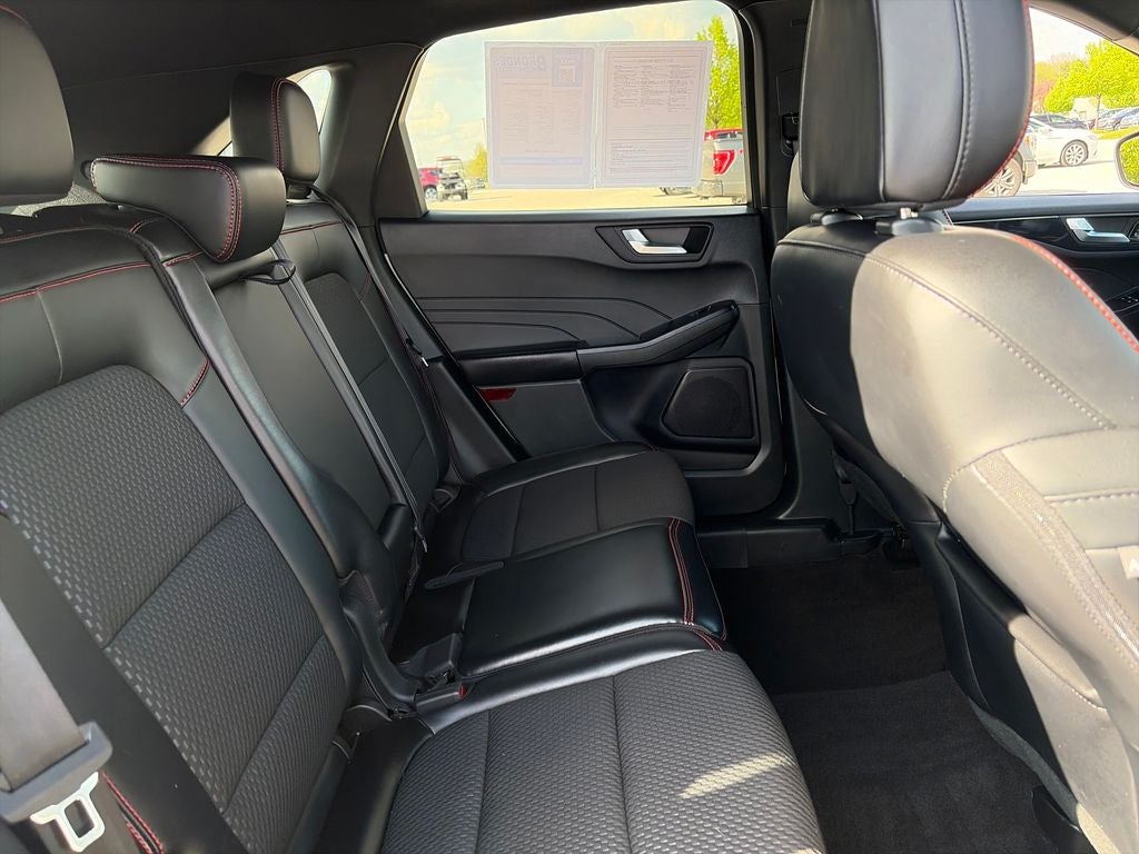 2023 Ford Escape ST-Line Select