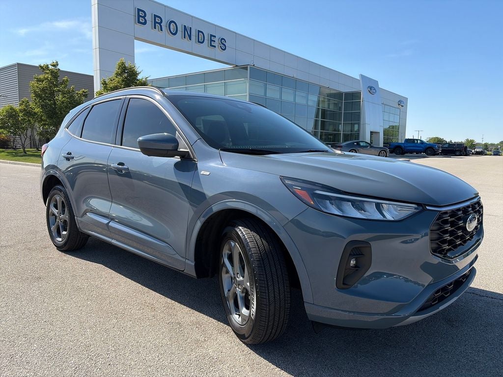 2023 Ford Escape ST-Line Select