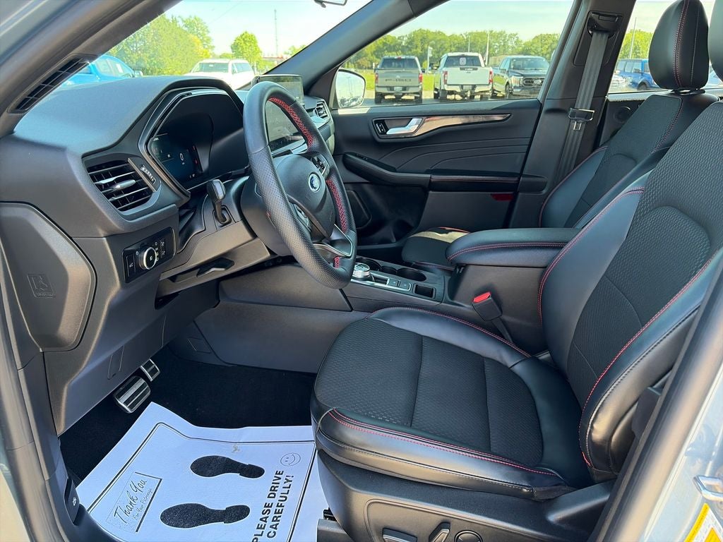 2023 Ford Escape ST-Line Select