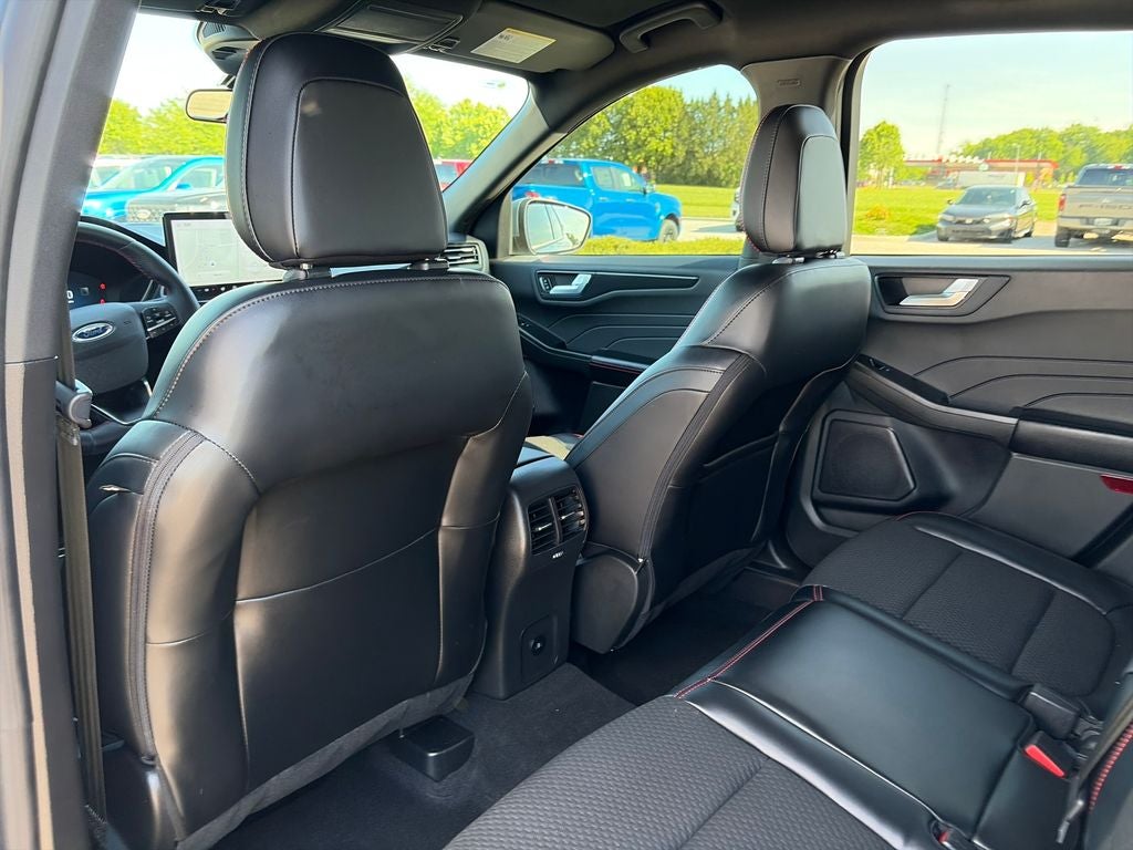 2023 Ford Escape ST-Line Select