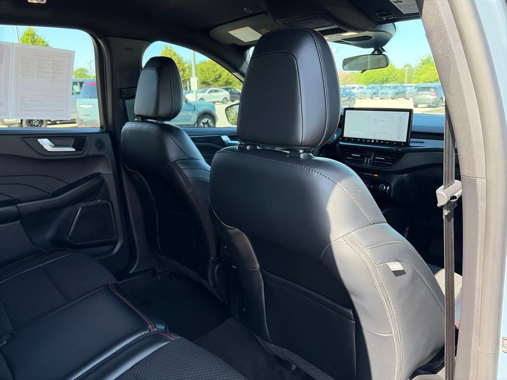 2023 Ford Escape ST-Line Select