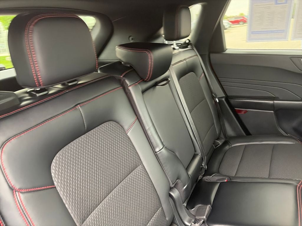 2025 Ford Escape ST-Line Select