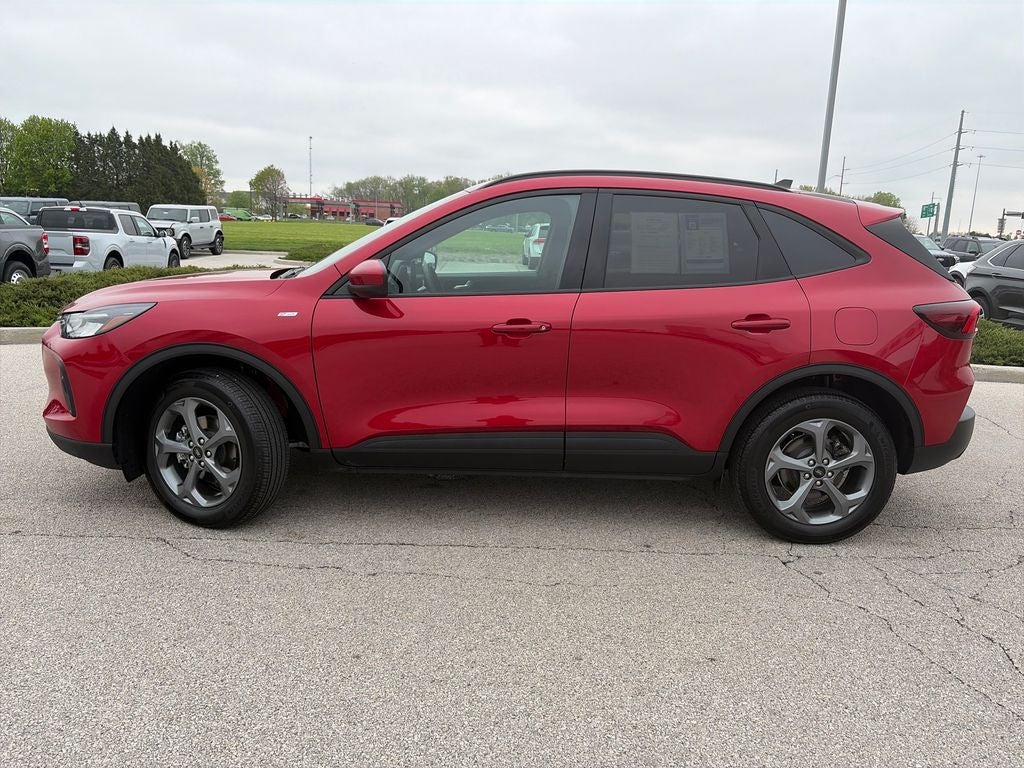 2025 Ford Escape ST-Line Select