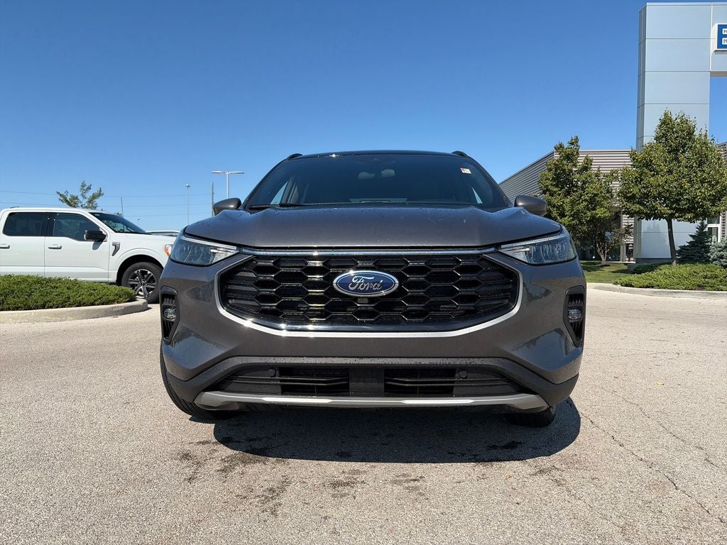 2025 Ford Escape Hybrid ST-Line Select