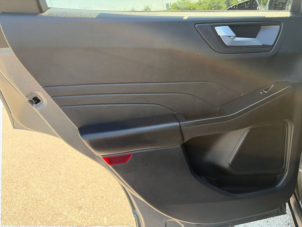 2025 Ford Escape Hybrid ST-Line Select