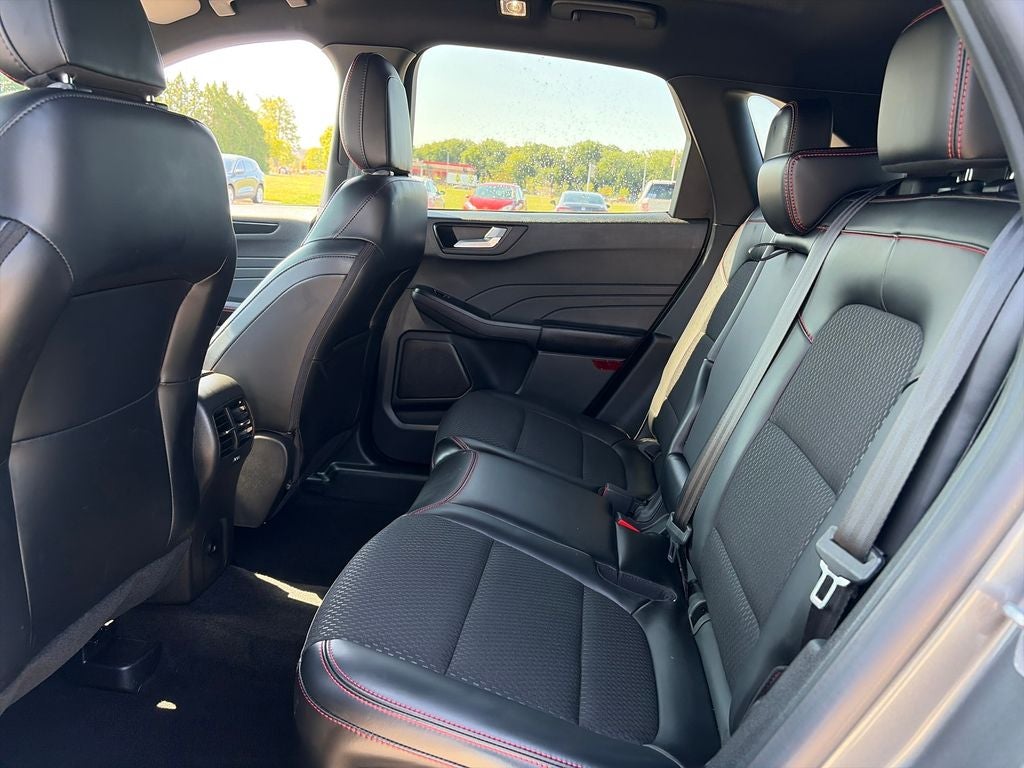 2025 Ford Escape Hybrid ST-Line Select