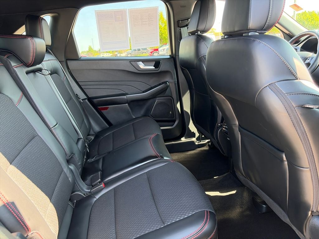 2025 Ford Escape Hybrid ST-Line Select