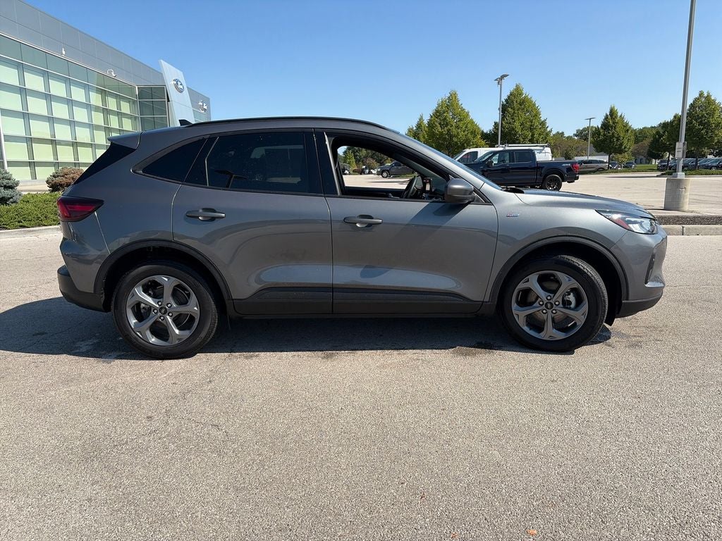 2025 Ford Escape Hybrid ST-Line Select