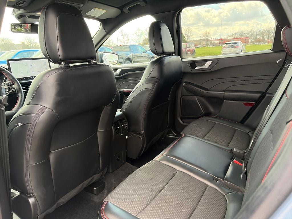 2023 Ford Escape ST-Line Elite